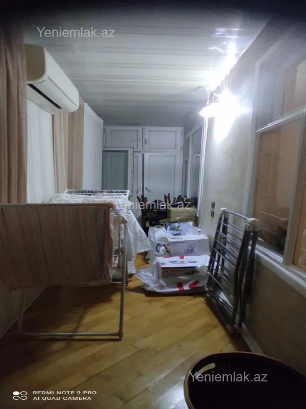 Satılır 3 otaqlı köhnə tikili 85 m²