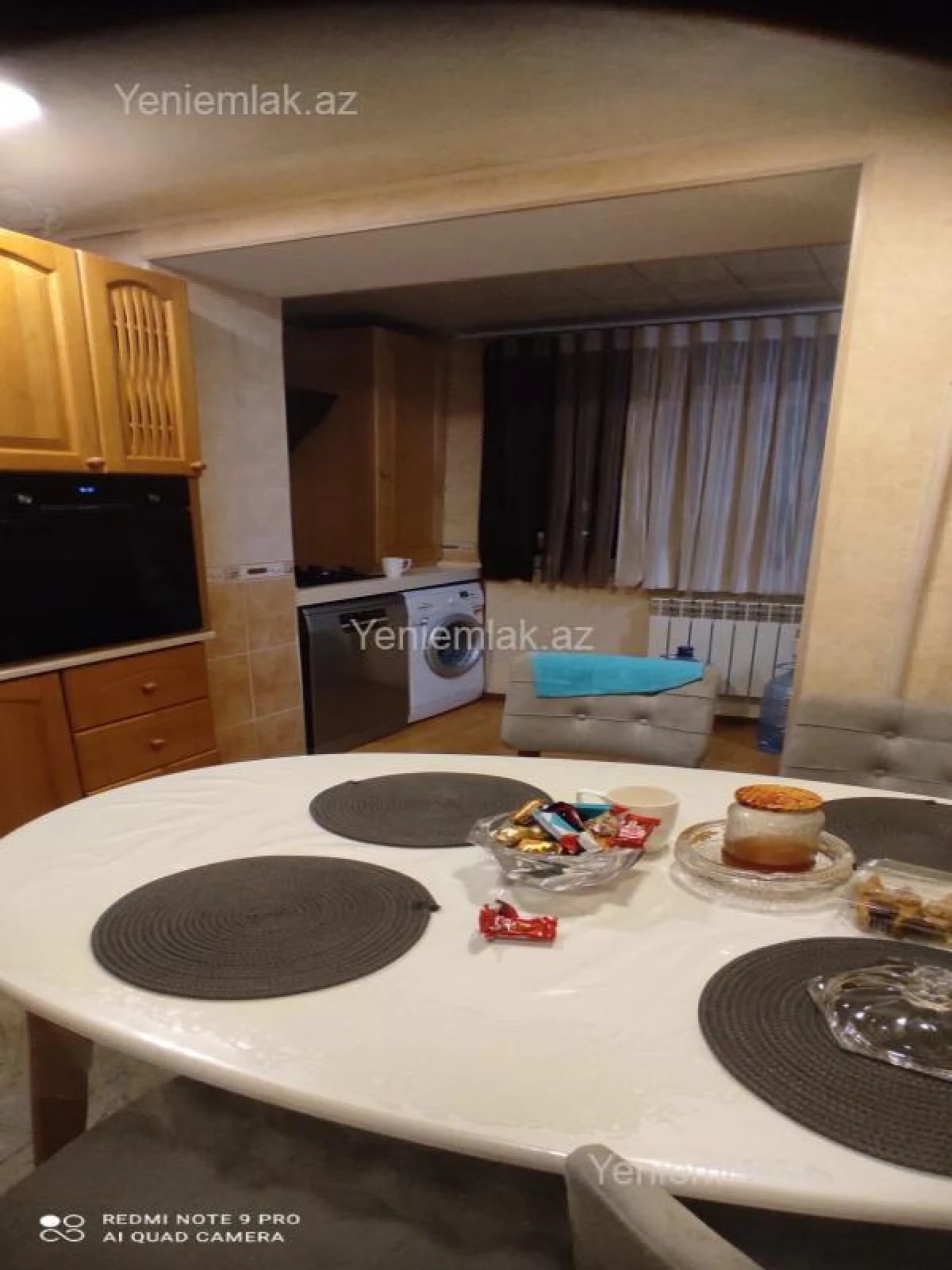 Satılır 3 otaqlı köhnə tikili 85 m²