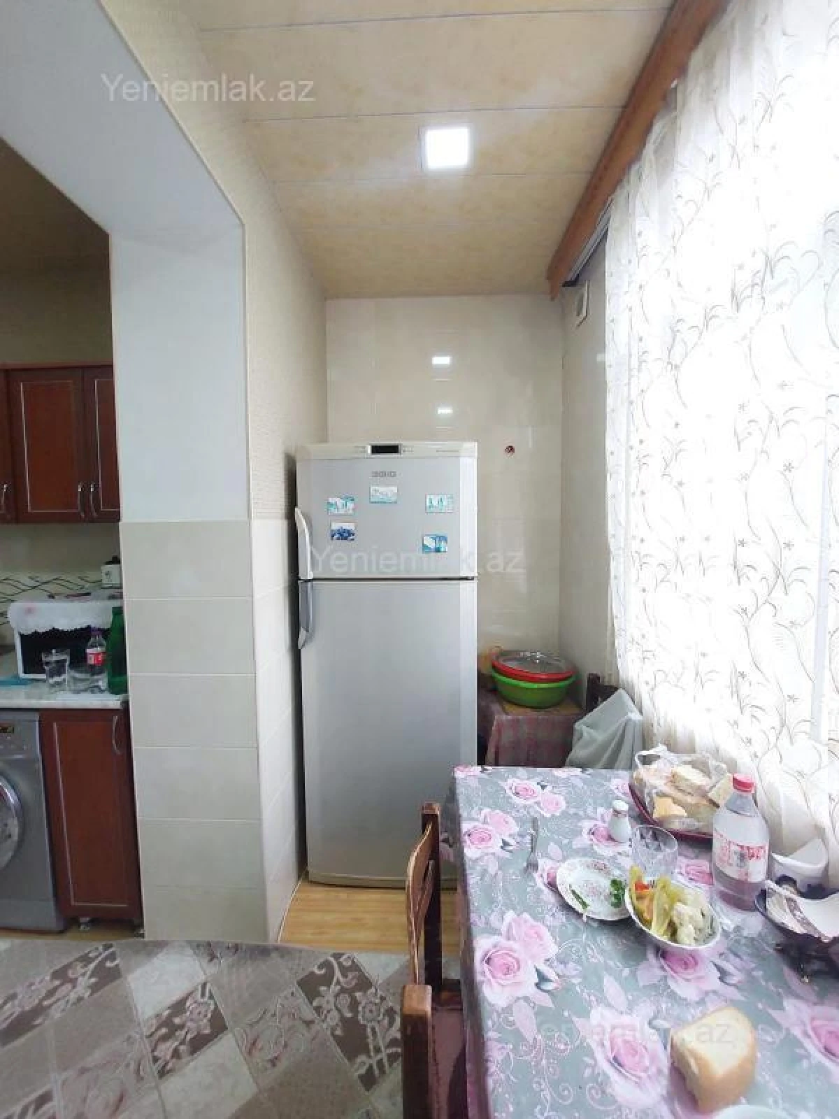 Satılır 3 otaqlı köhnə tikili 80 m²
