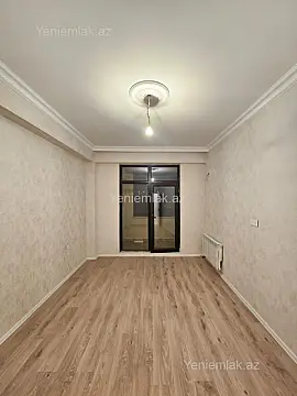 Satılır 3 otaqlı yeni tikili 100 m²