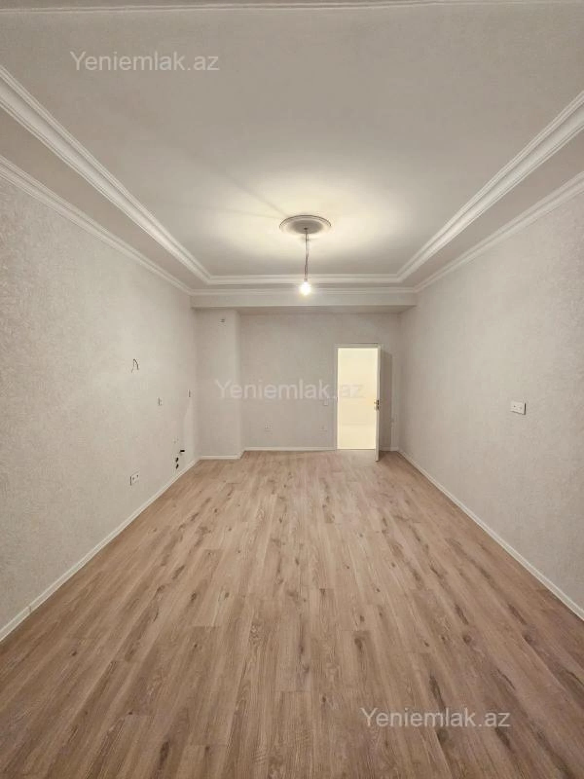 Satılır 3 otaqlı yeni tikili 100 m²