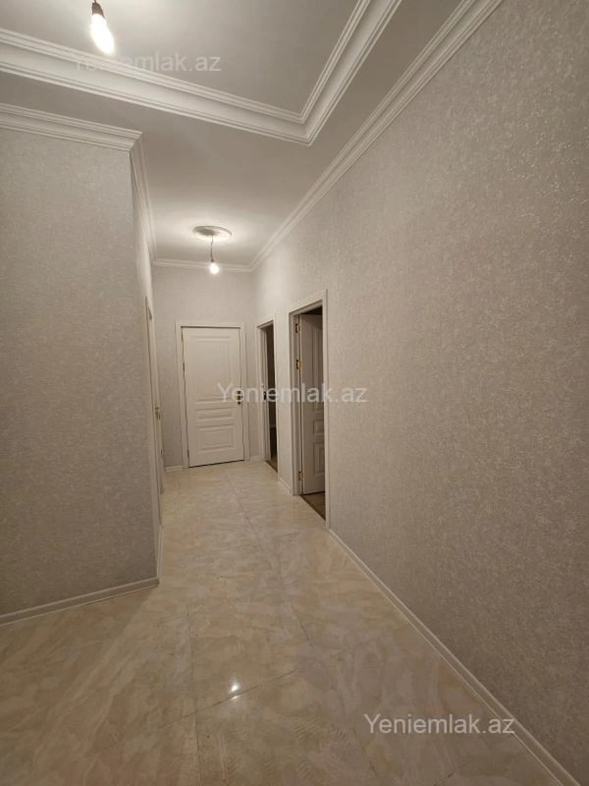 Satılır 3 otaqlı yeni tikili 100 m²