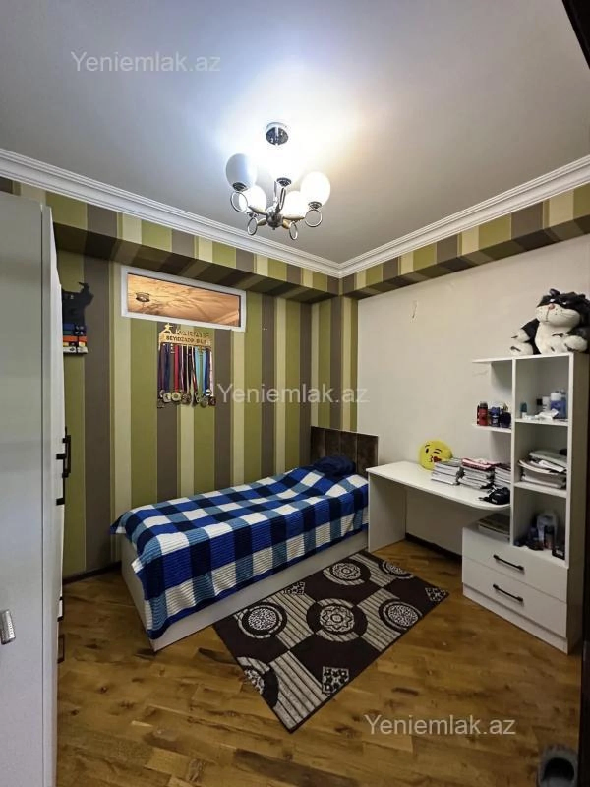 Satılır 4 otaqlı yeni tikili 120 m²