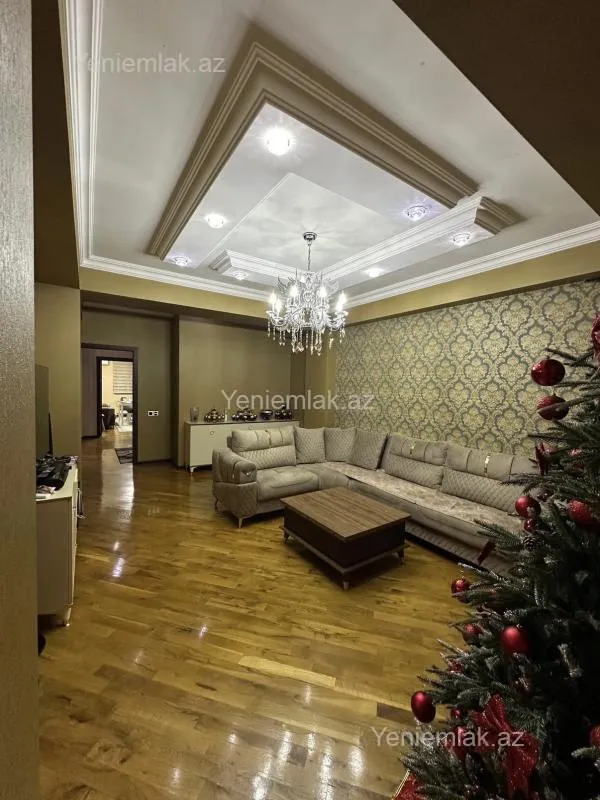 Satılır 4 otaqlı yeni tikili 120 m²