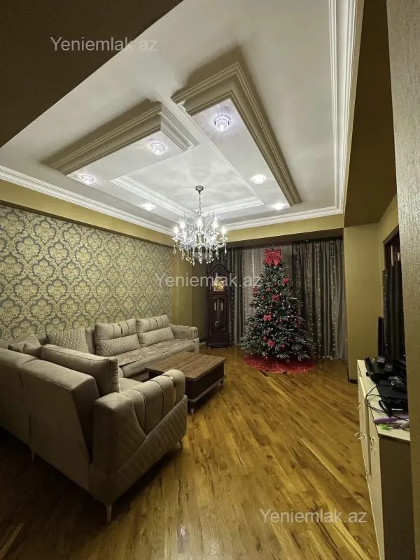 Satılır 4 otaqlı yeni tikili 120 m²