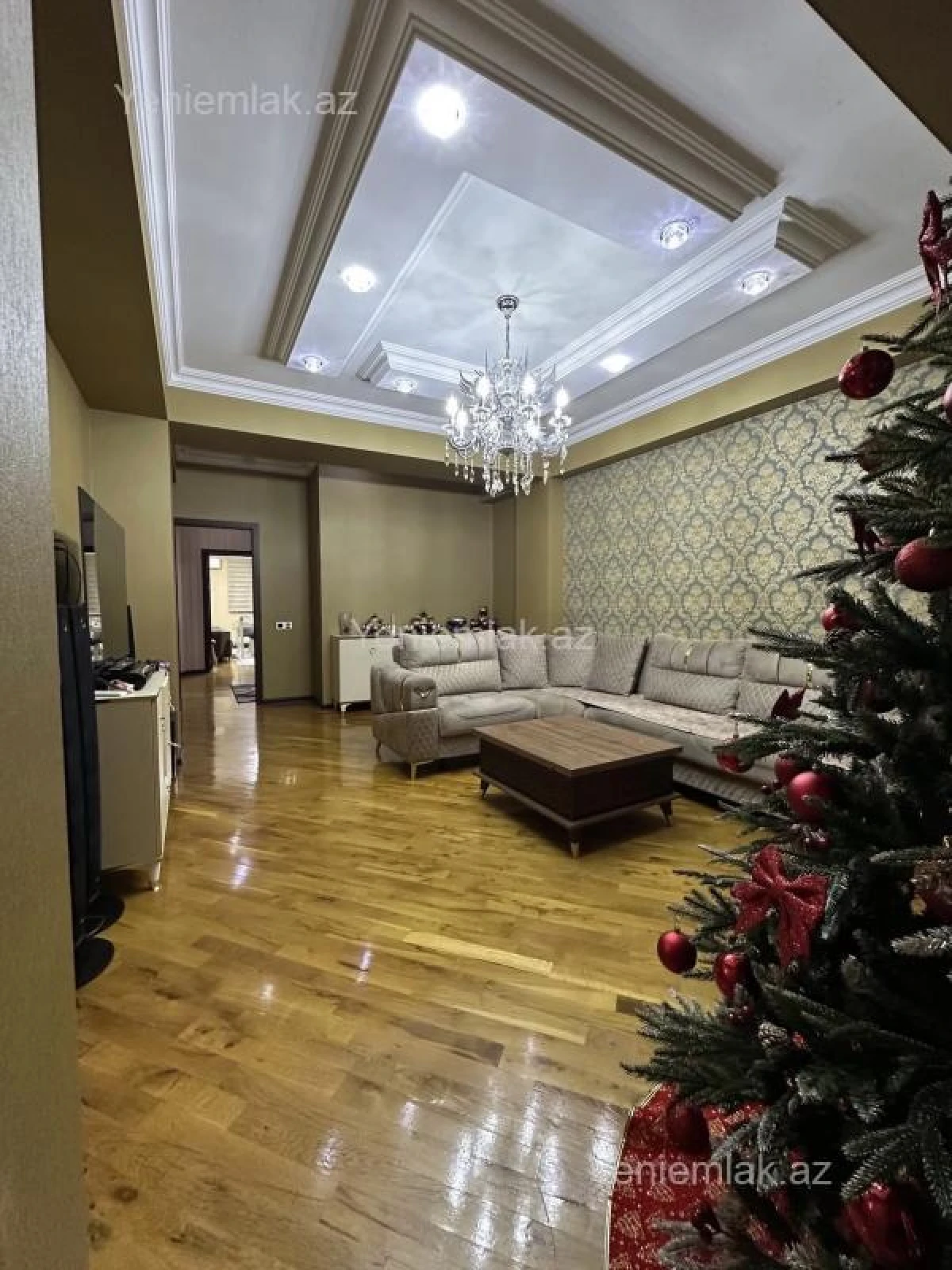 Satılır 4 otaqlı yeni tikili 120 m²