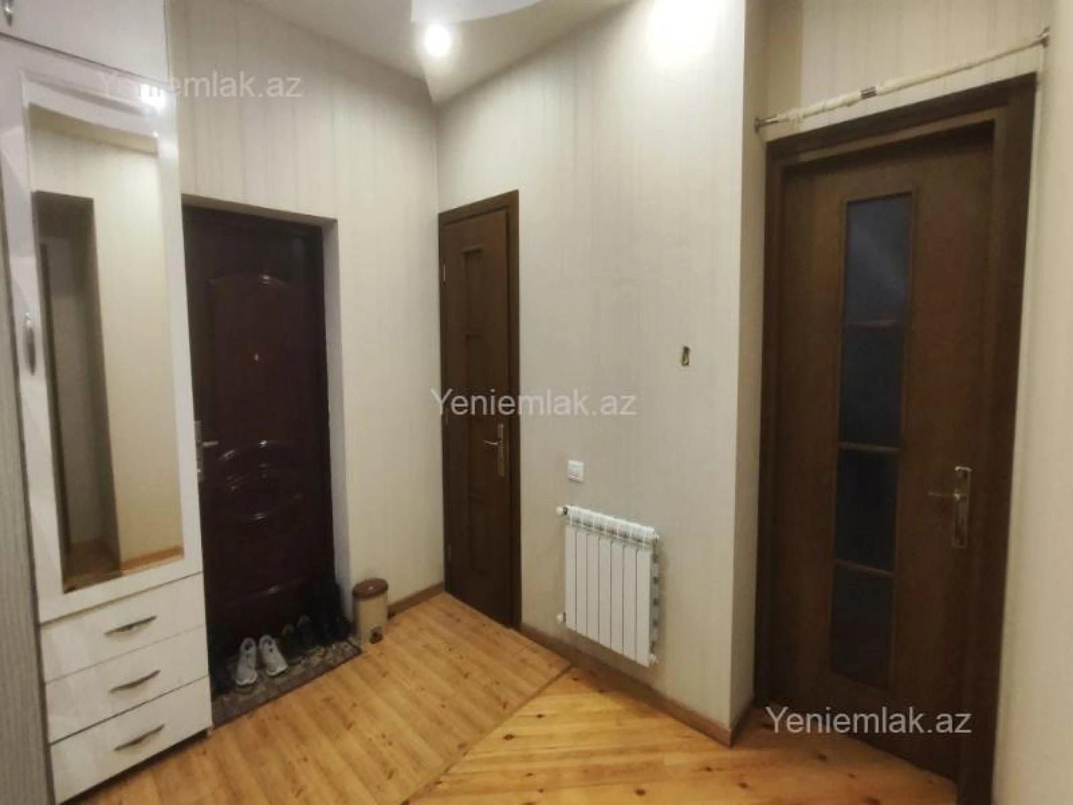 Satılır 3 otaqlı yeni tikili 70 m²