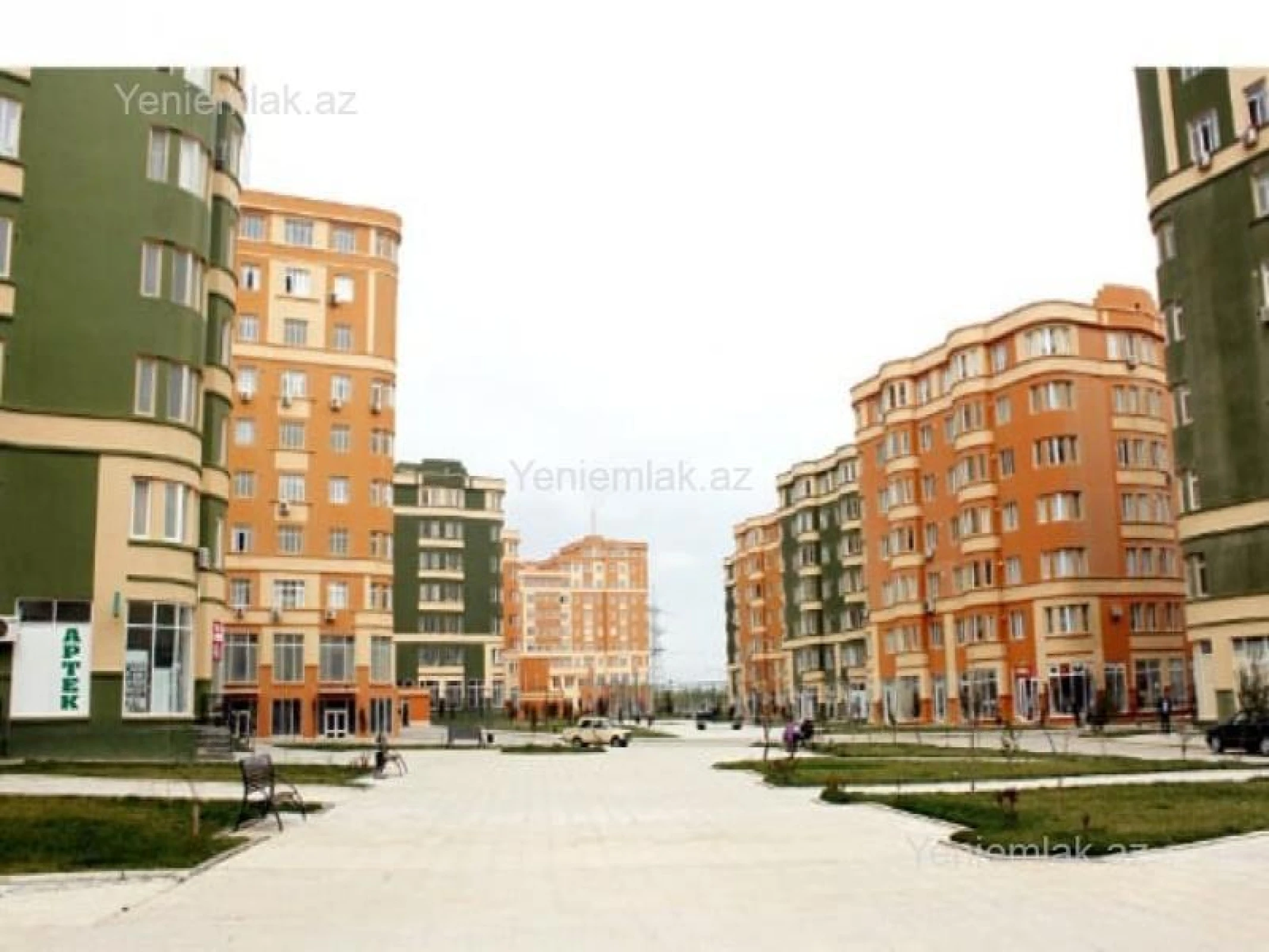 Satılır 3 otaqlı yeni tikili 70 m²