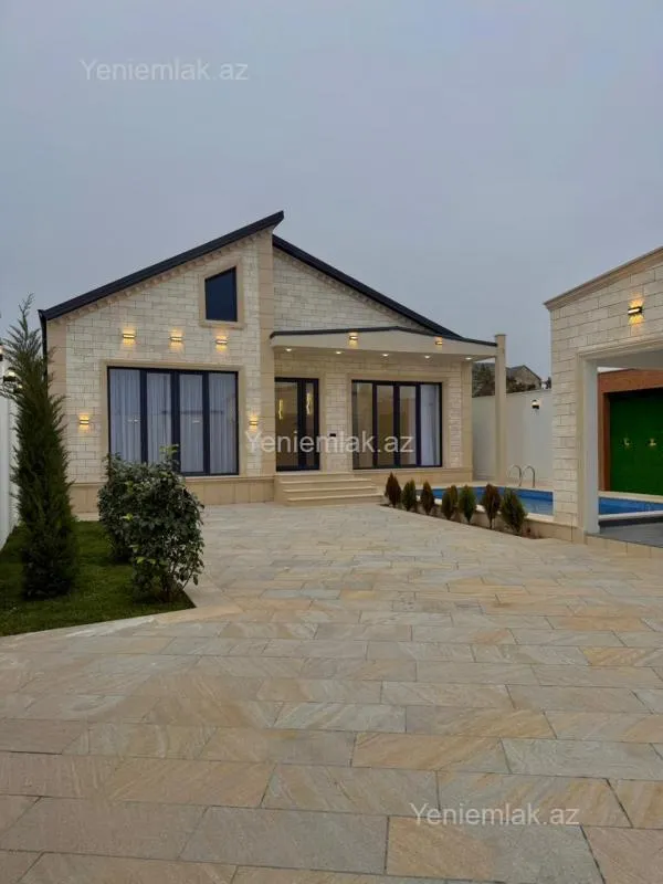 Satılır 4 otaqlı həyət evi 180 m²