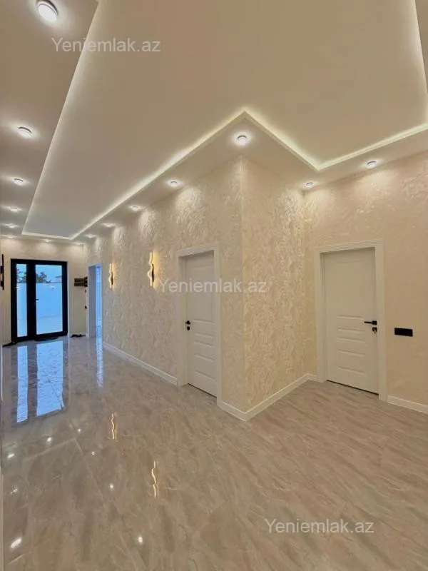 Satılır 4 otaqlı həyət evi 180 m²