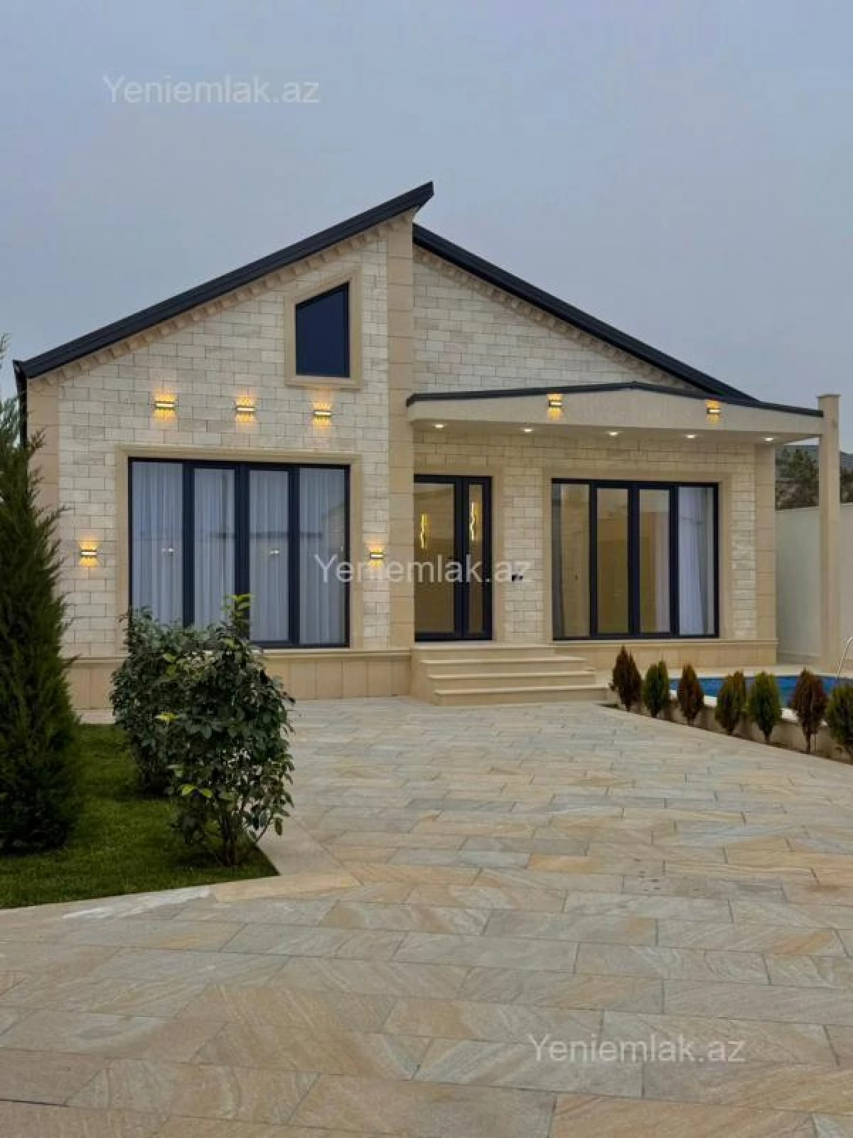Satılır 4 otaqlı həyət evi 180 m²