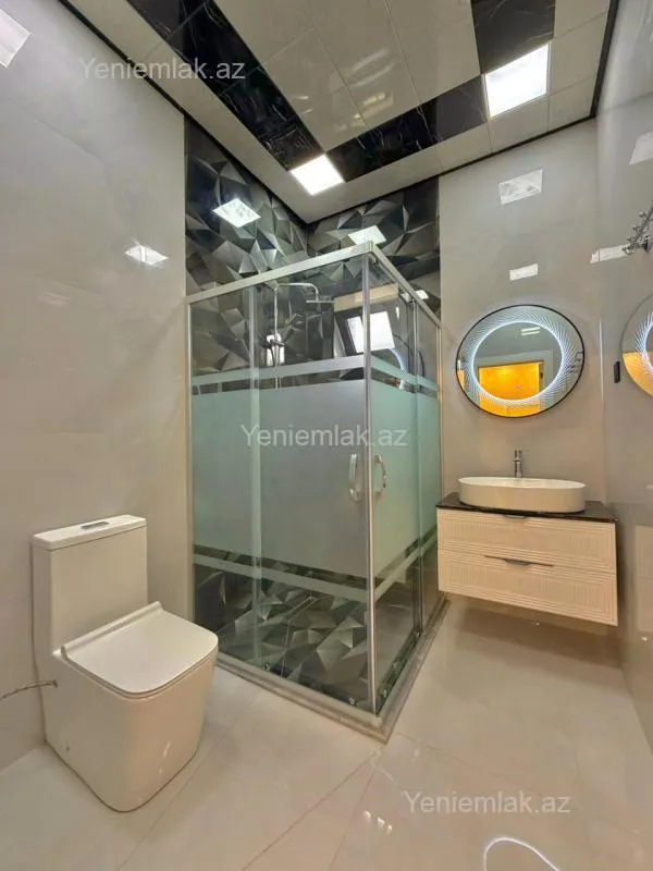 Satılır 4 otaqlı həyət evi 180 m²