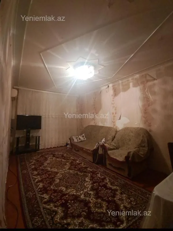 Satılır 2 otaqlı köhnə tikili 46 m²