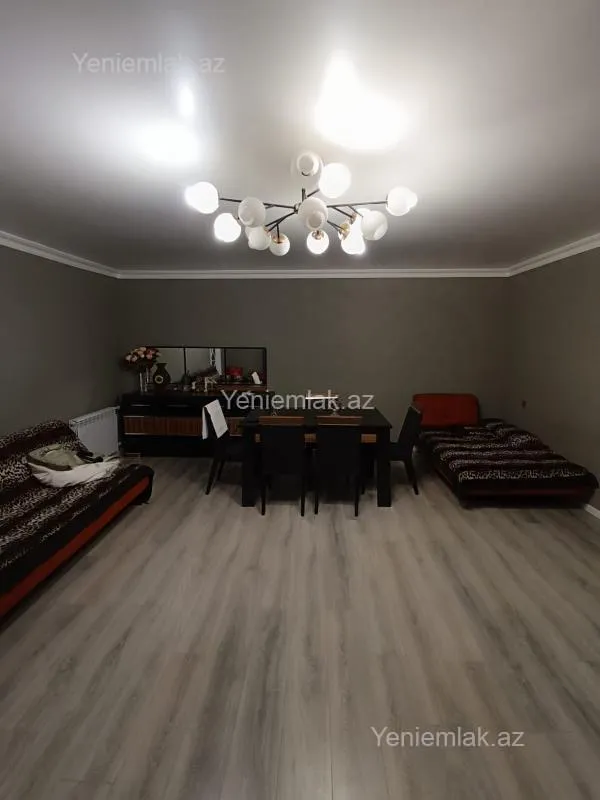 Satılır 3 otaqlı köhnə tikili 95 m²