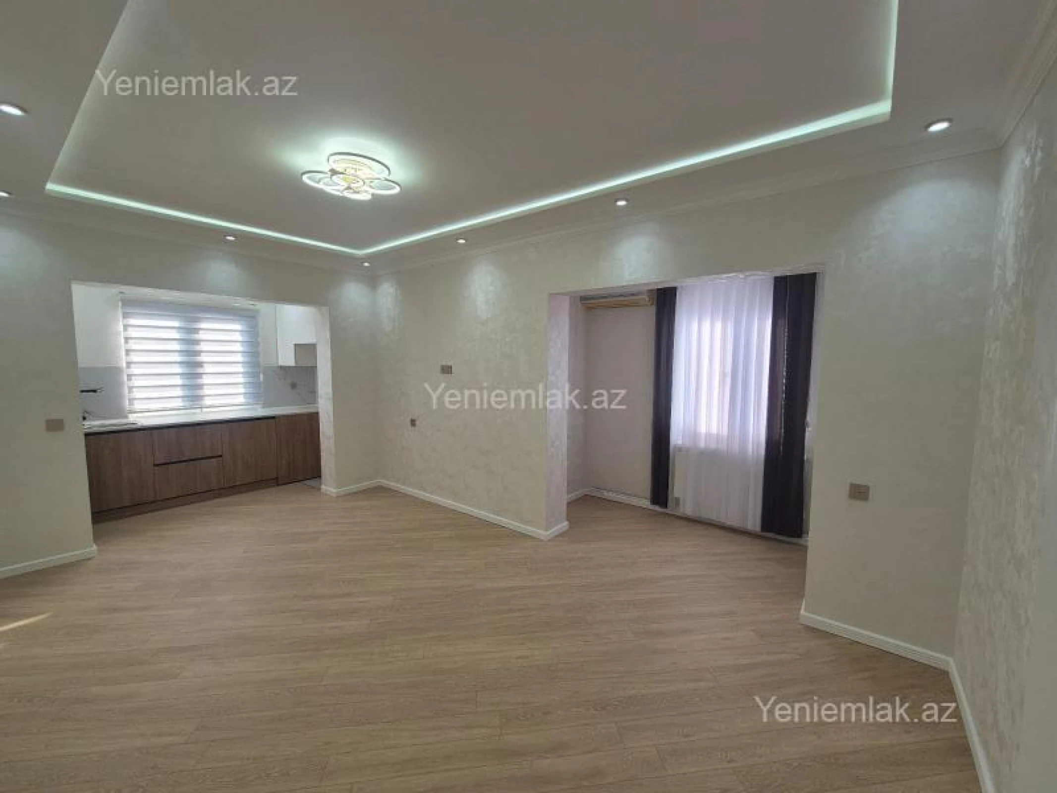 Satılır 2 otaqlı köhnə tikili 42 m²