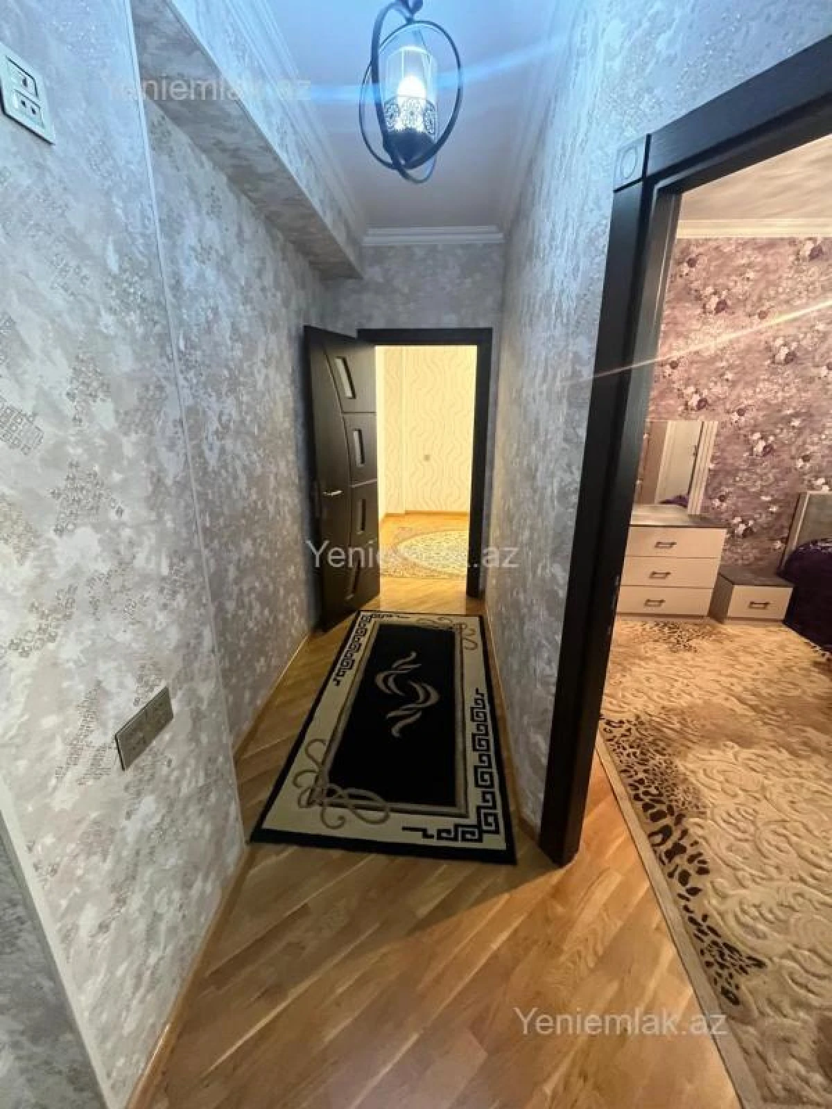 Satılır 2 otaqlı yeni tikili 72 m²