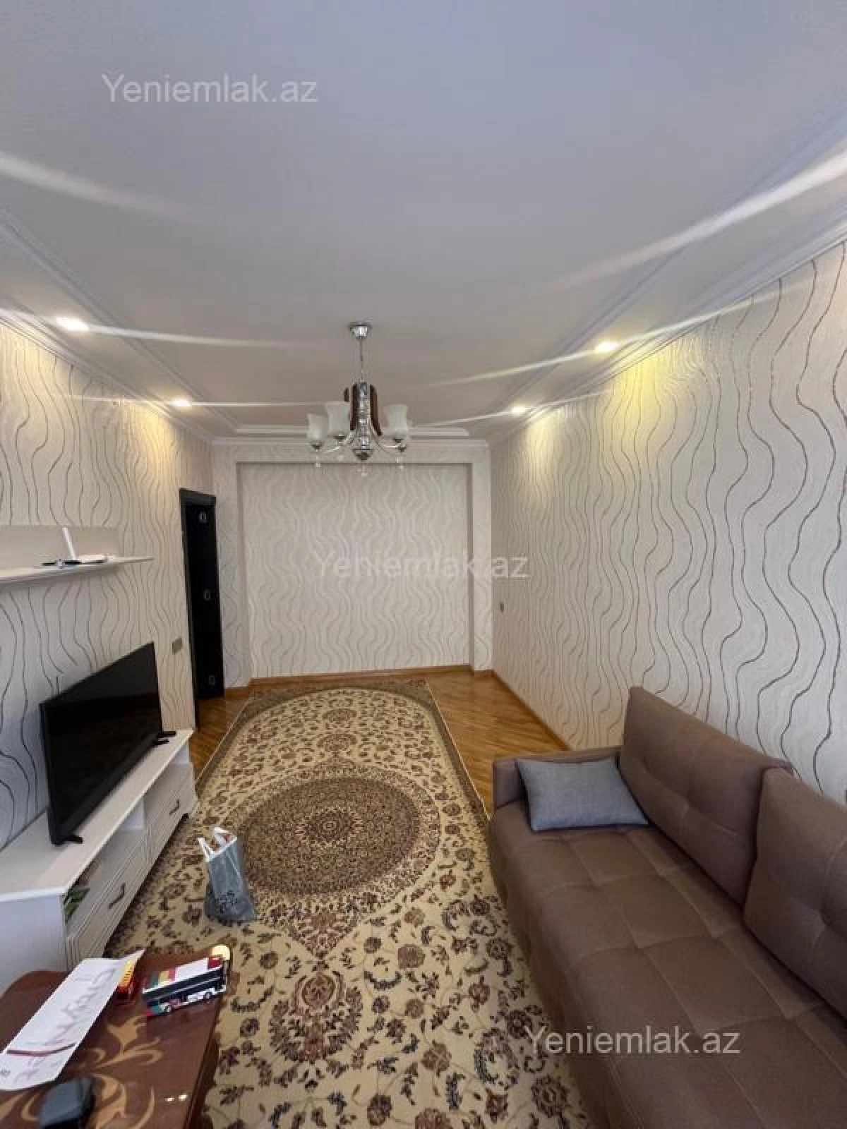 Satılır 2 otaqlı yeni tikili 72 m²
