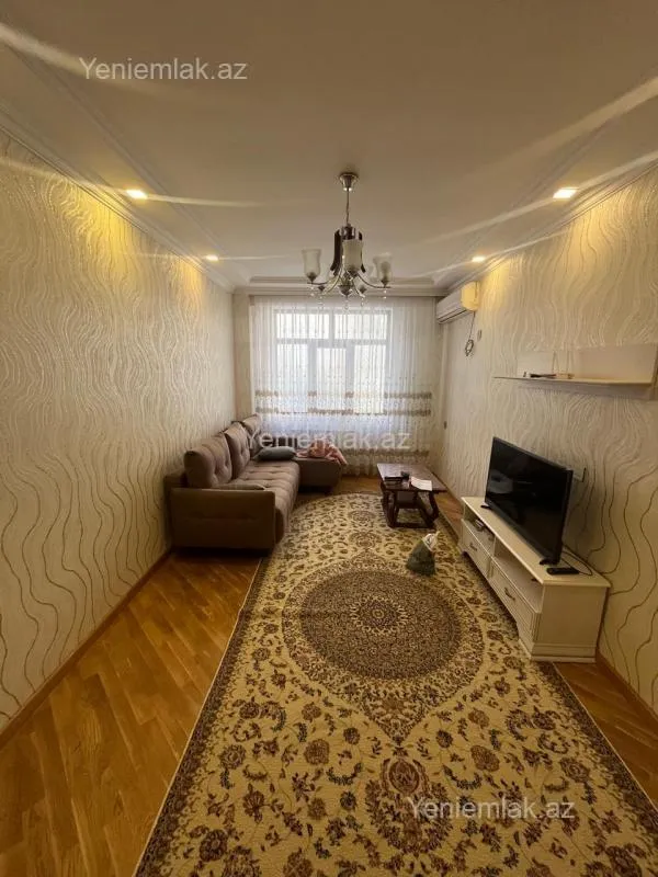 Satılır 2 otaqlı yeni tikili 72 m²
