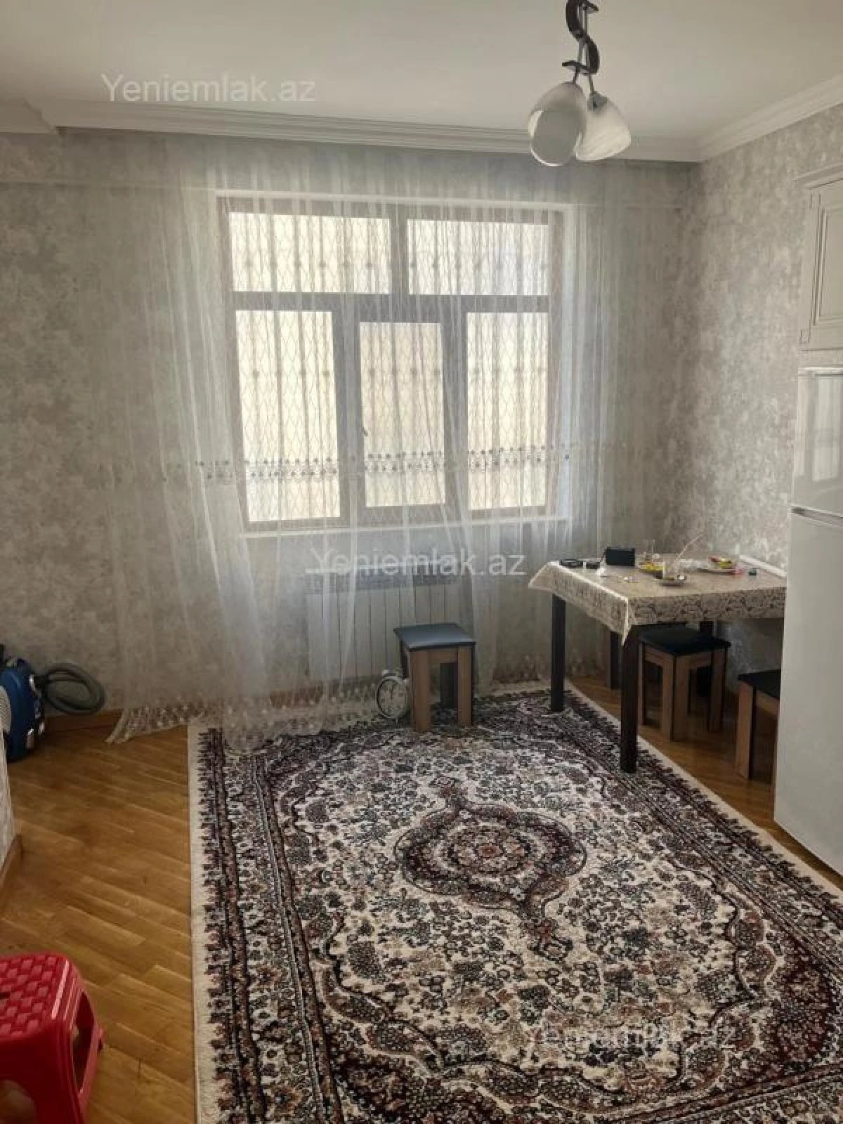Satılır 2 otaqlı yeni tikili 72 m²