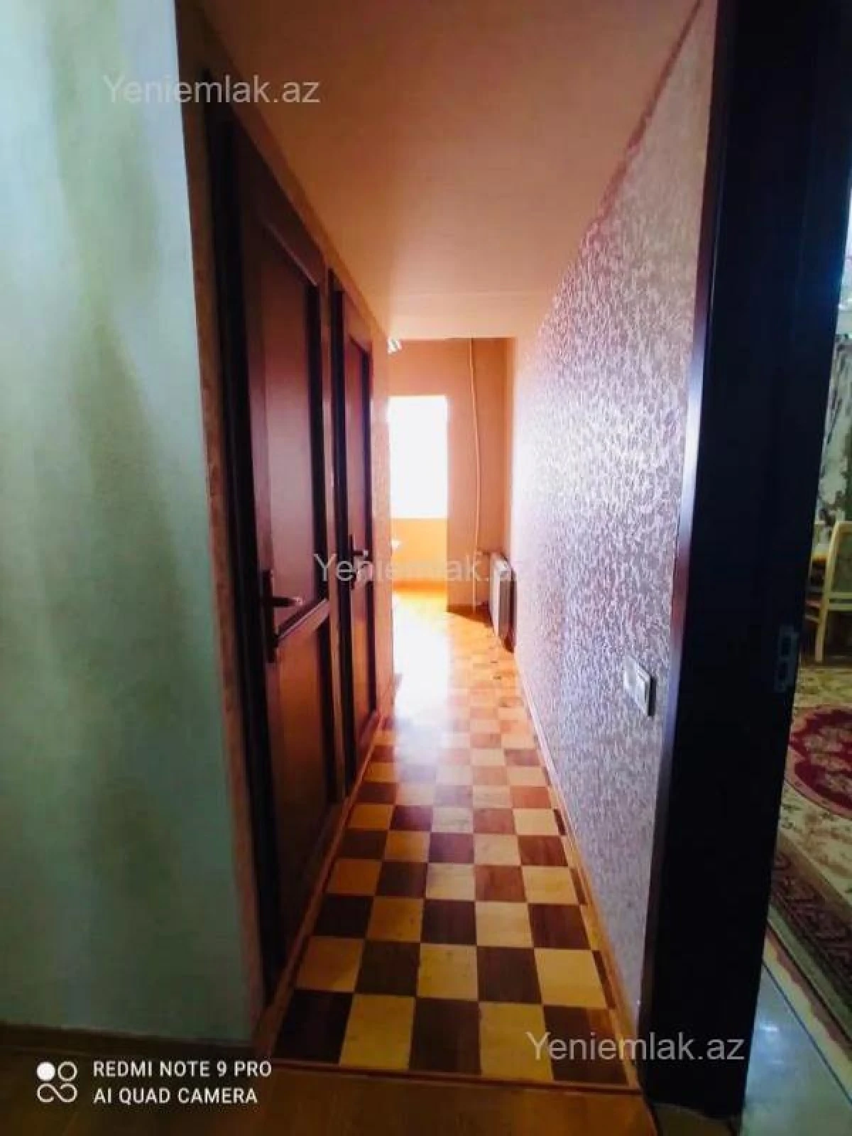 Satılır 3 otaqlı köhnə tikili 75 m²