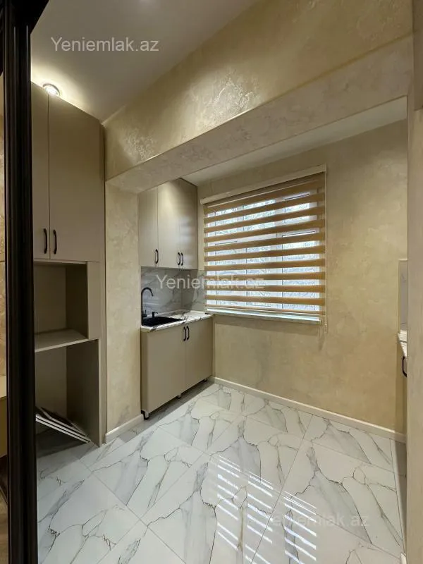 Satılır 2 otaqlı köhnə tikili 45 m²