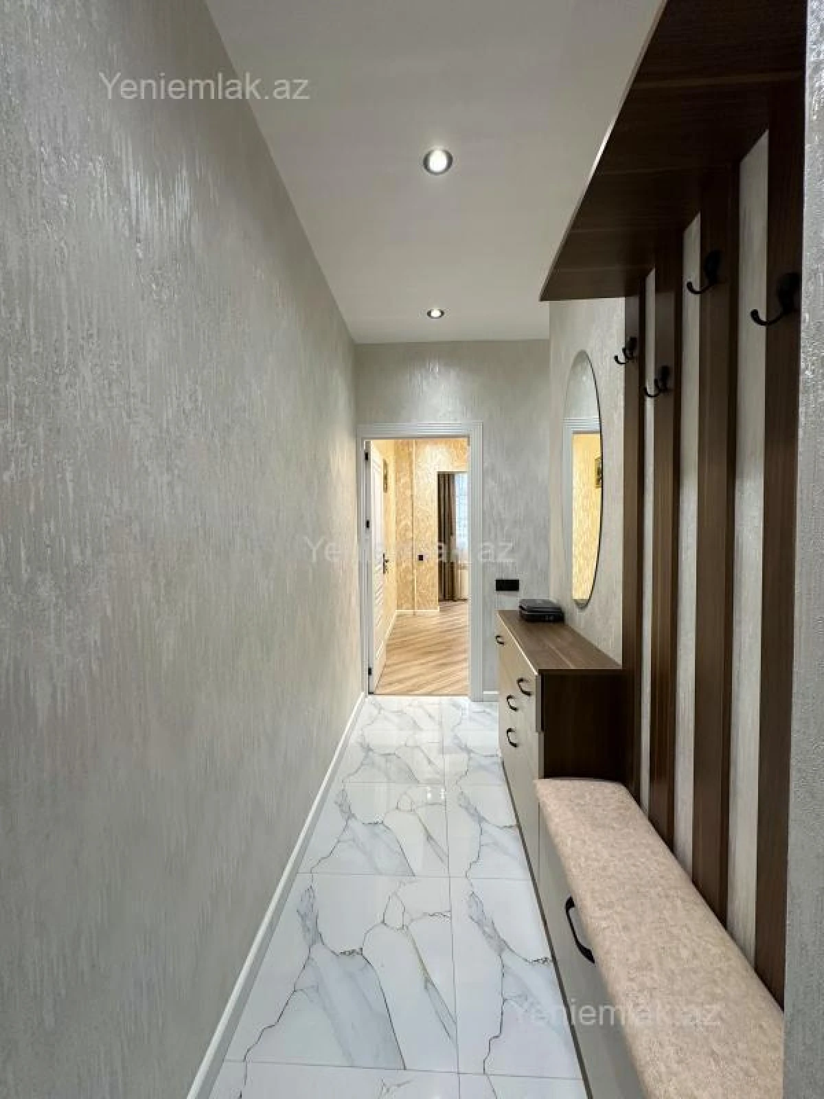 Satılır 2 otaqlı köhnə tikili 45 m²