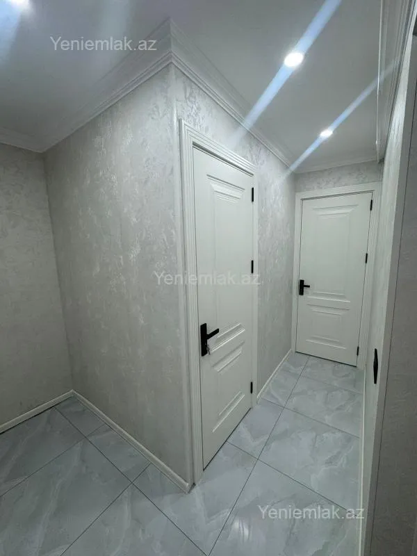 Satılır 2 otaqlı köhnə tikili 40 m²