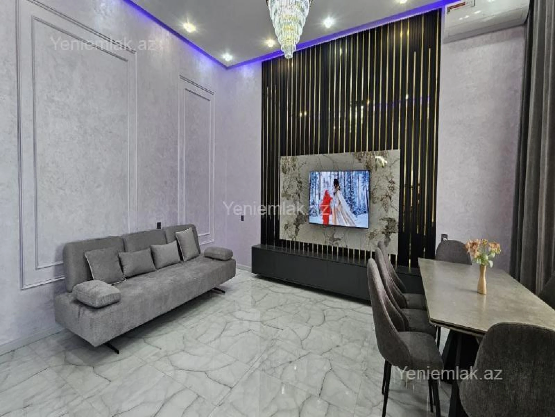 Satılır 5 otaqlı həyət evi 250 m²