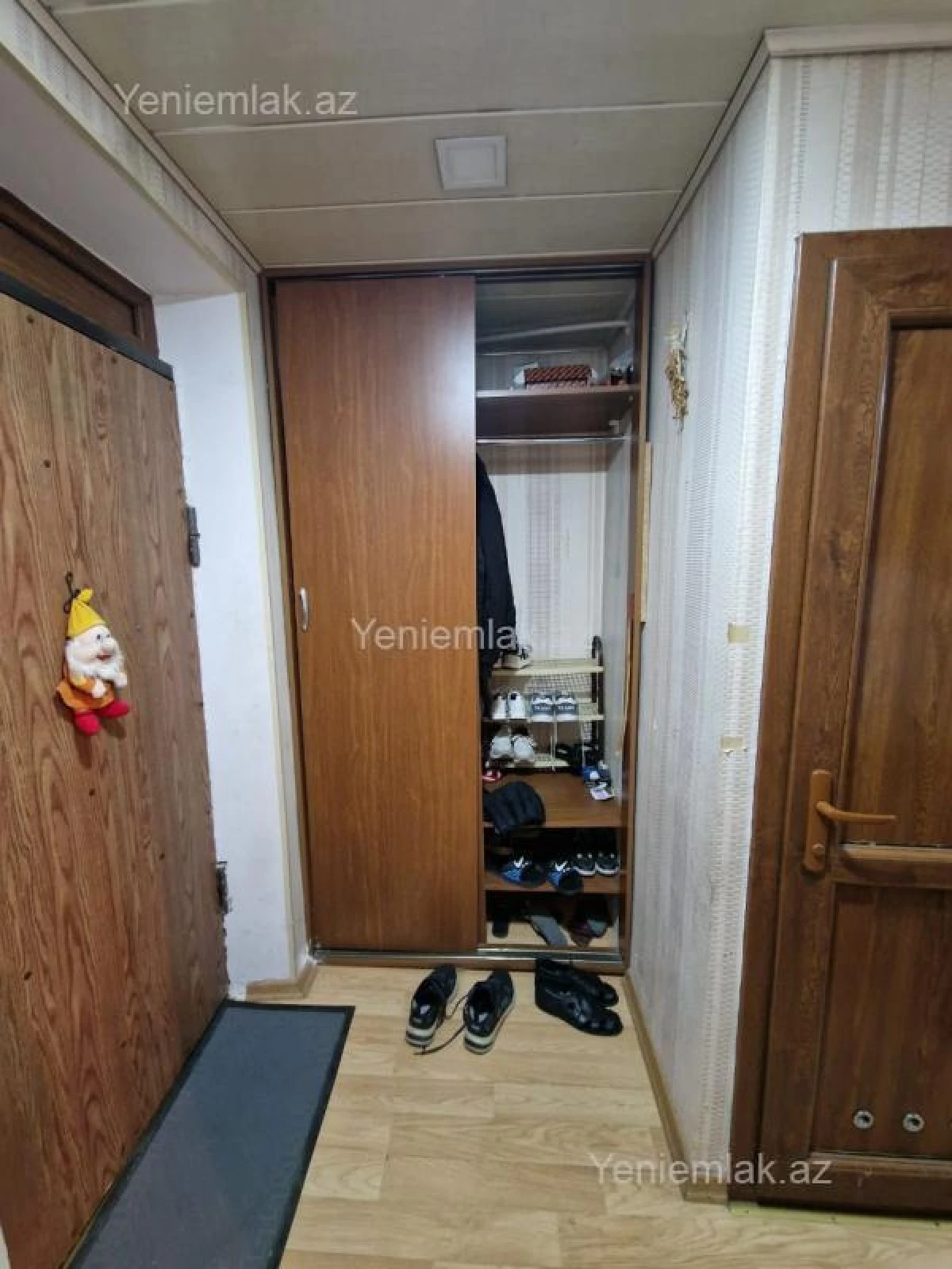 Satılır 1 otaqlı köhnə tikili 33 m²