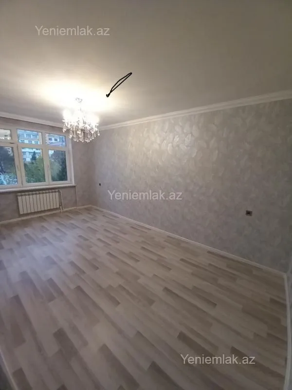 Satılır 3 otaqlı köhnə tikili 80 m²
