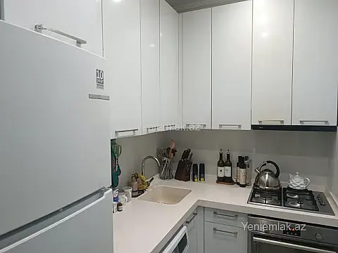 Satılır 2 otaqlı yeni tikili 55 m²