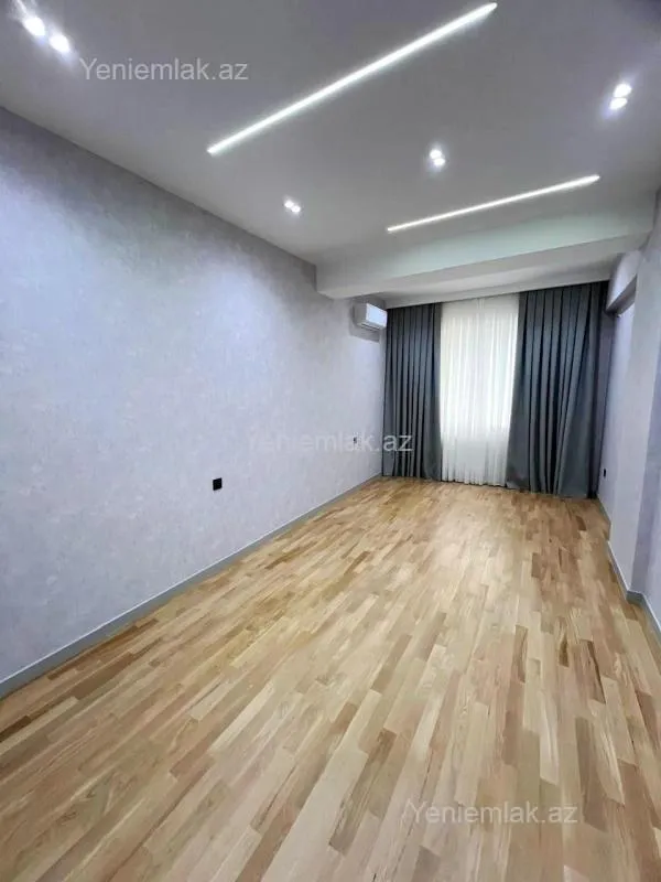 Satılır 4 otaqlı yeni tikili 193 m²
