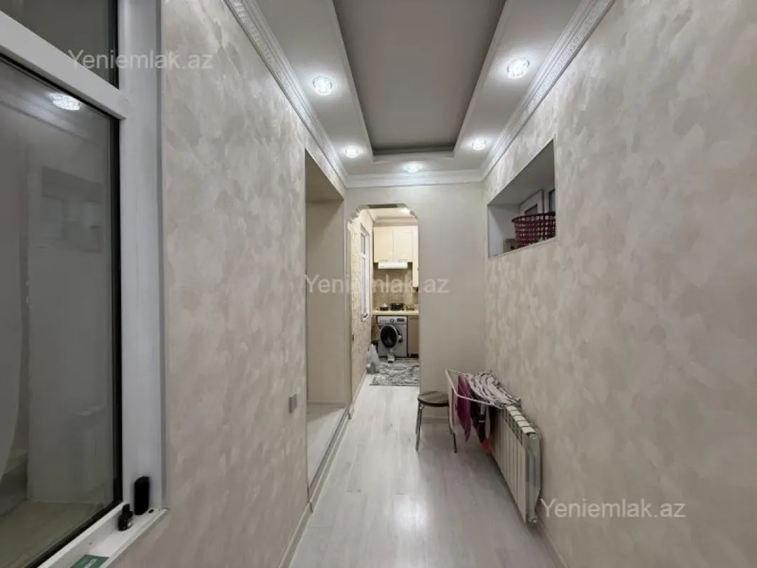 Satılır 7 otaqlı həyət evi 250 m²
