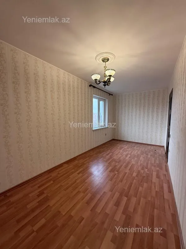 Satılır 2 otaqlı köhnə tikili 55 m²