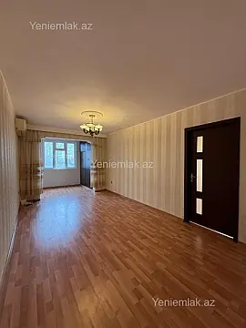 Satılır 2 otaqlı köhnə tikili 55 m²