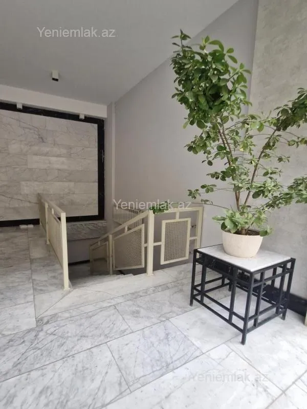 Satılır 3 otaqlı yeni tikili 147 m²