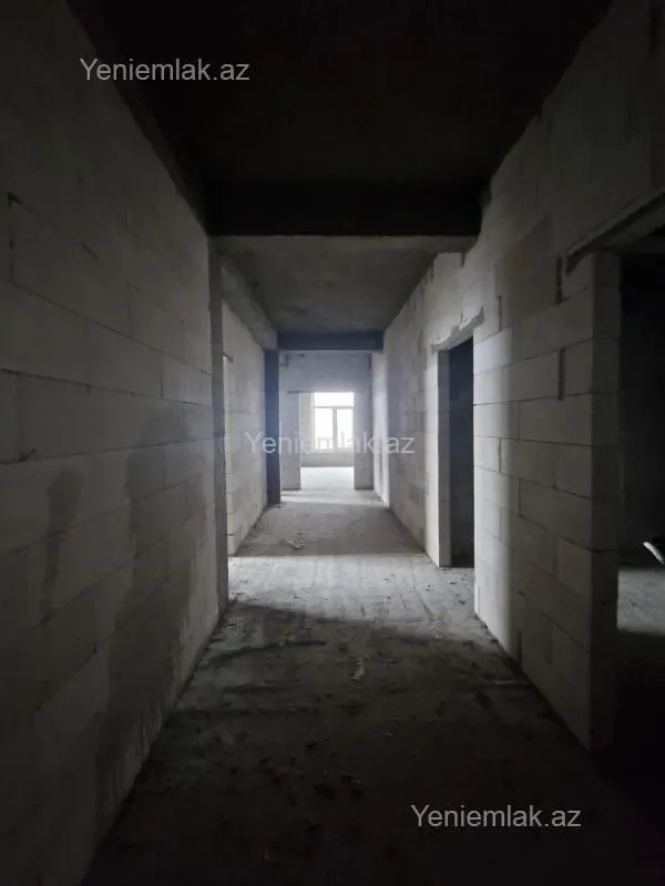 Satılır 3 otaqlı yeni tikili 147 m²