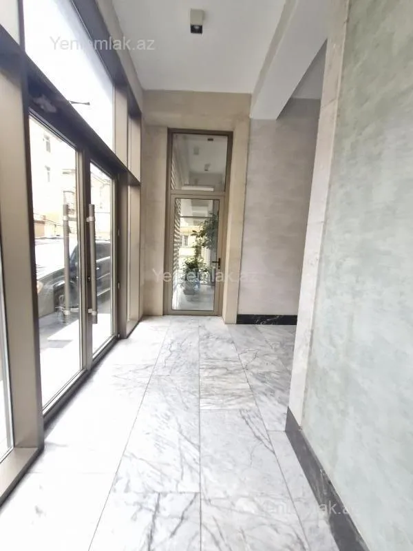 Satılır 3 otaqlı yeni tikili 147 m²