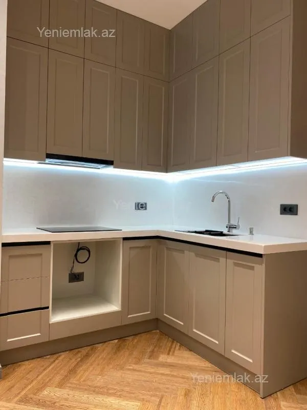 Satılır 2 otaqlı yeni tikili 70 m²