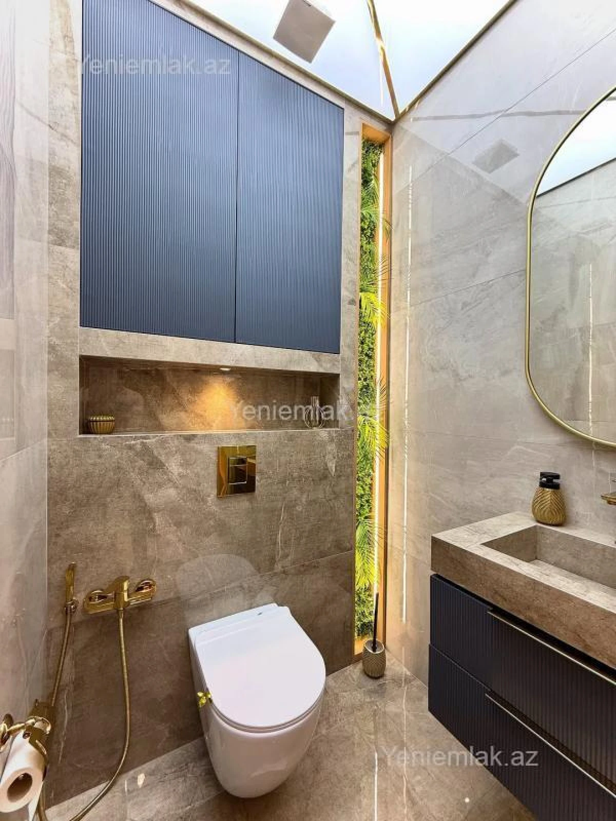 Satılır 3 otaqlı yeni tikili 125 m²