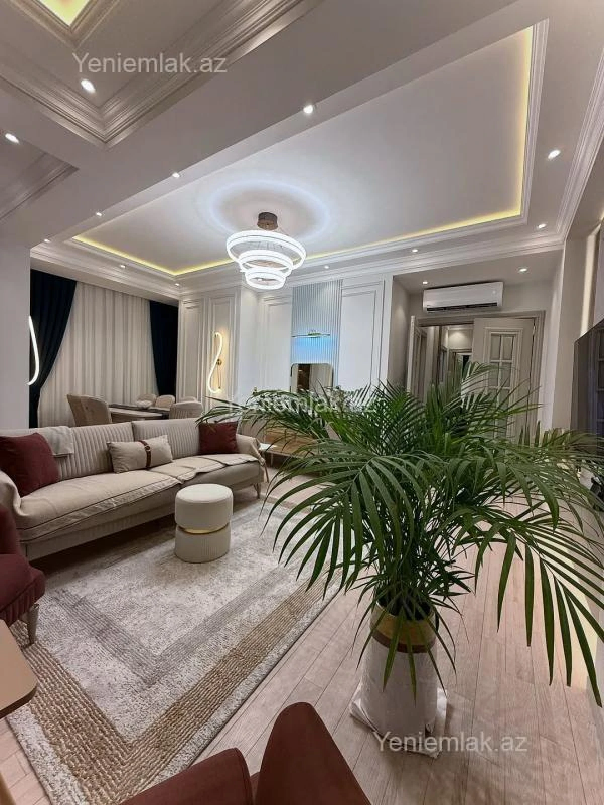 Satılır 3 otaqlı yeni tikili 125 m²