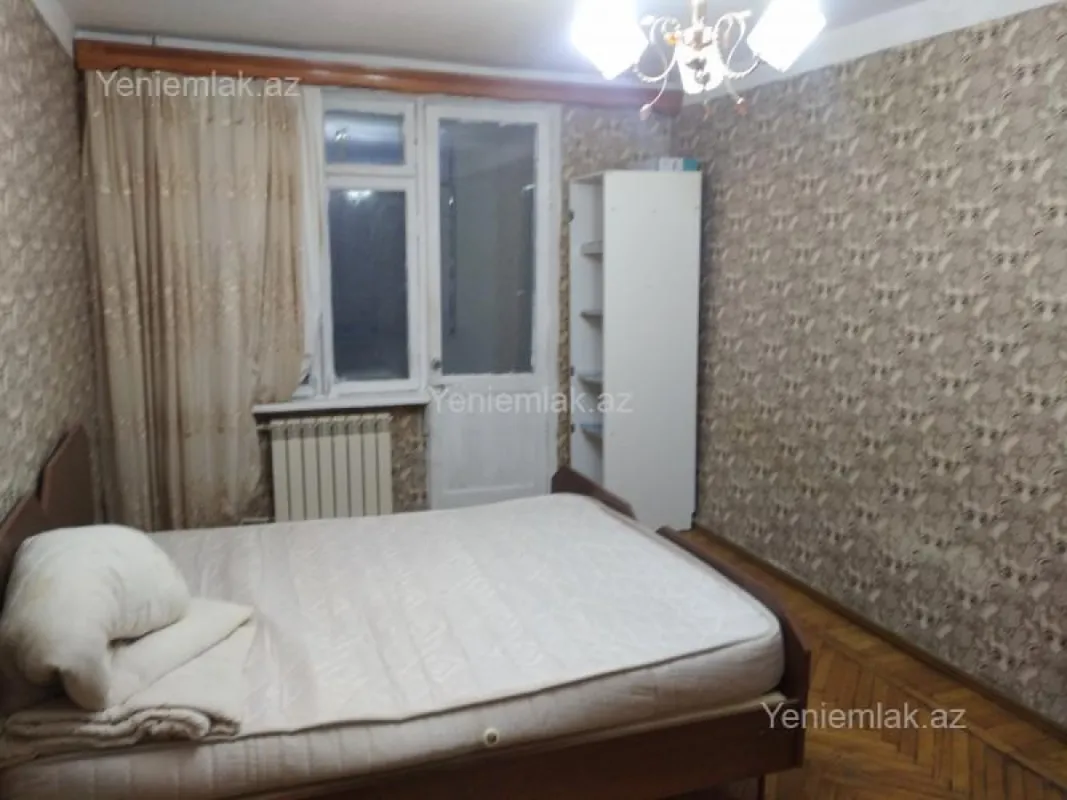 Satılır 1 otaqlı köhnə tikili 34 m²