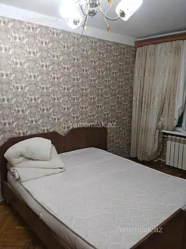 Satılır 1 otaqlı köhnə tikili 34 m²