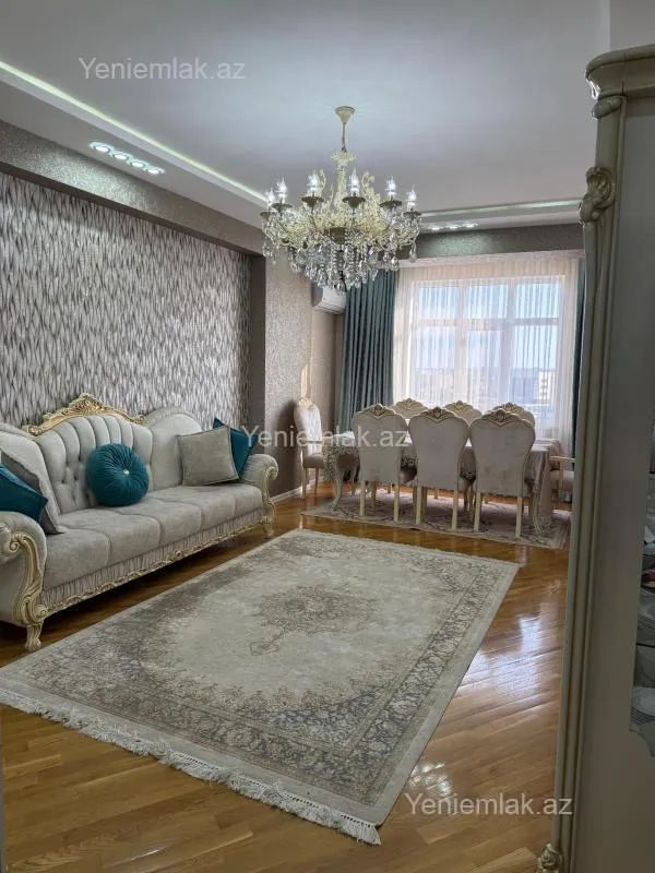 Satılır 3 otaqlı yeni tikili 135 m²