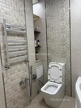 Satılır 3 otaqlı yeni tikili 135 m²
