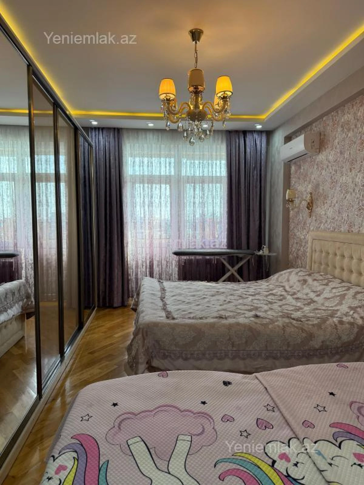 Satılır 3 otaqlı yeni tikili 135 m²