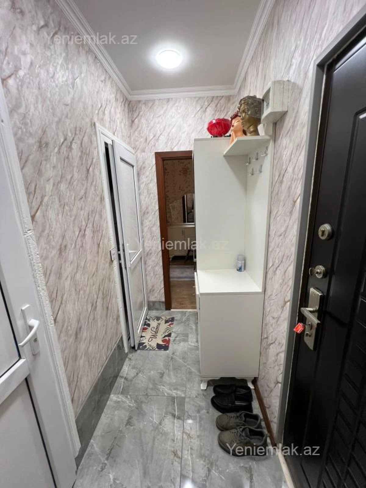 Satılır 2 otaqlı köhnə tikili 50 m²
