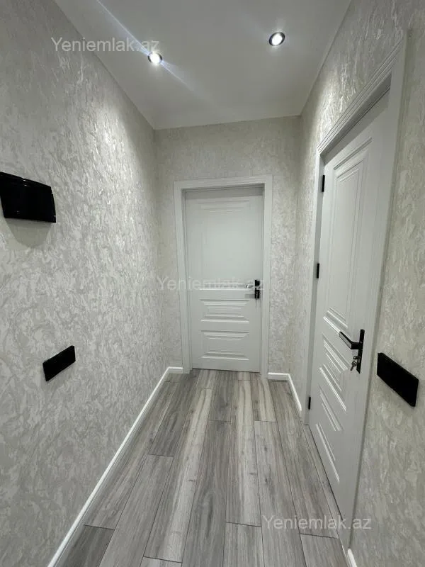 Satılır 2 otaqlı köhnə tikili 40 m²