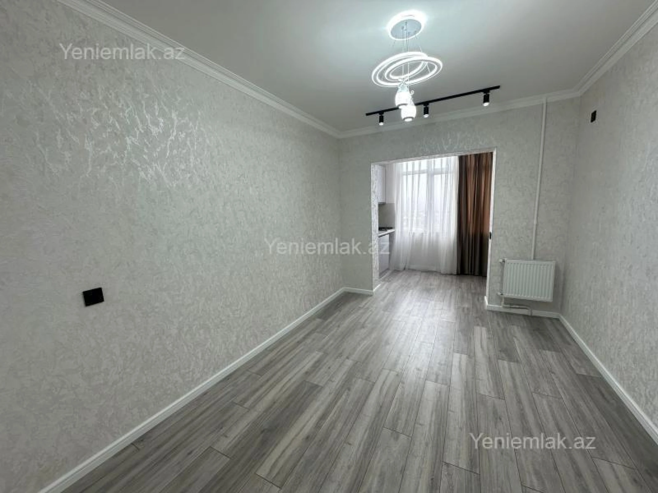 Satılır 2 otaqlı köhnə tikili 40 m²
