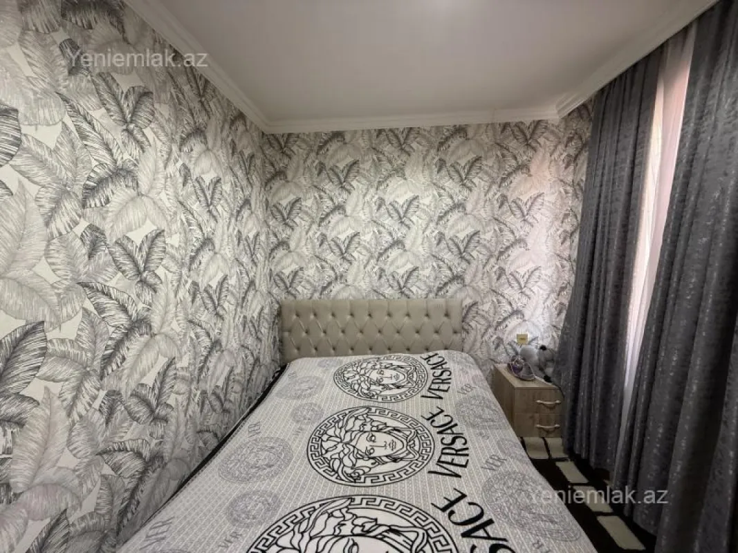 Satılır 4 otaqlı həyət evi 100 m²